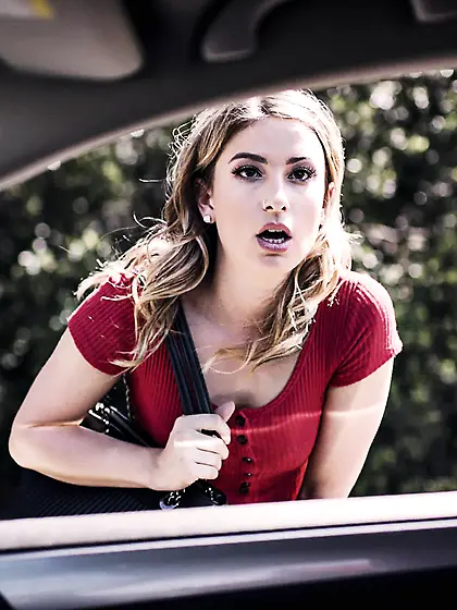 Kristen Scott gives a great head and gets properly fucked outdoo