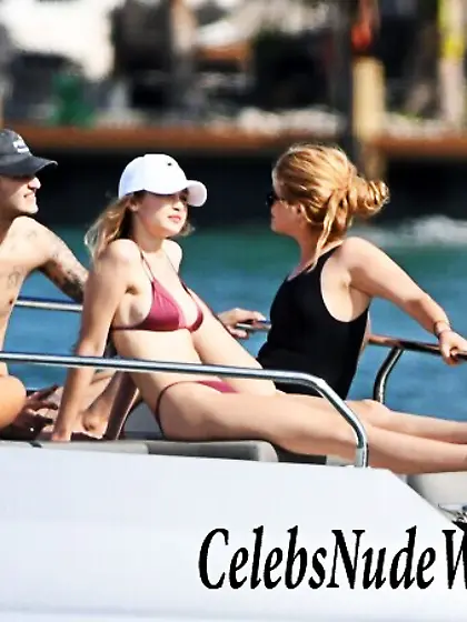 Gigi Hadid Bikini