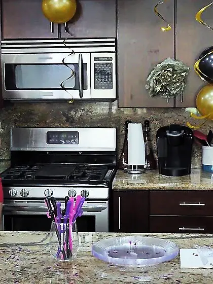 Three mature ladies arrange gorgeous lesbian...