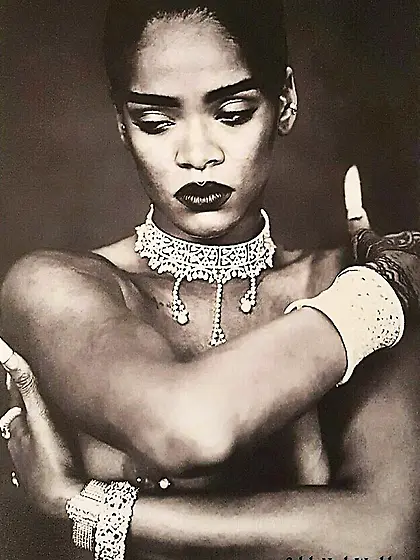 Topless Photos of Rihanna