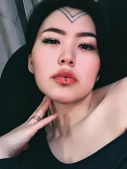 Anyone got nude of her?