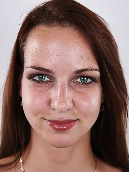 Sexy eyes brunette honey