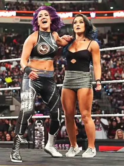 Bayley and Lyra Valkyria