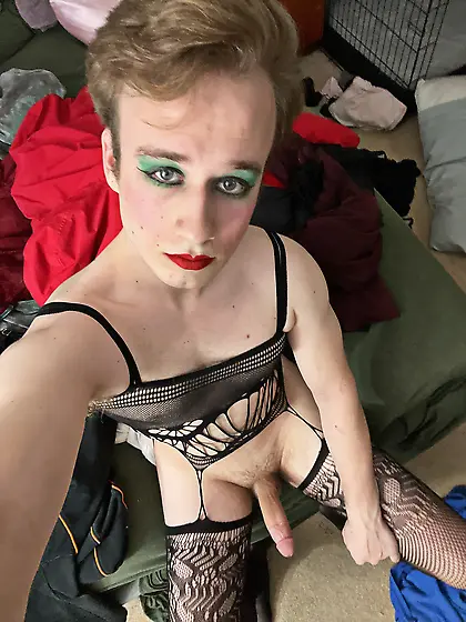 Sissy exposed! His snap is vdawgydawg24