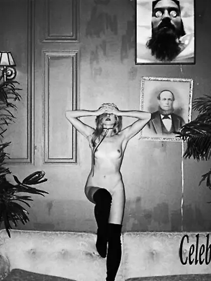 Paige Elkington Nude Photos