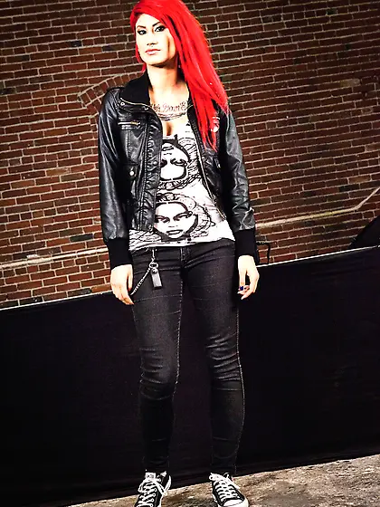 Sexy sweetheart red hair