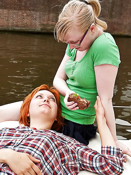 Natural shaved lesbian pussy eating