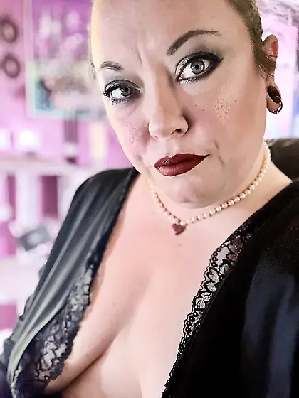 Tina Snua Selfies #57