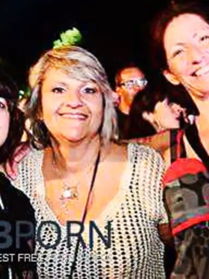 Pute salope de mere a un ami com rigid, hoe mate mom