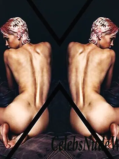 Nude pics of Kelsey Christian