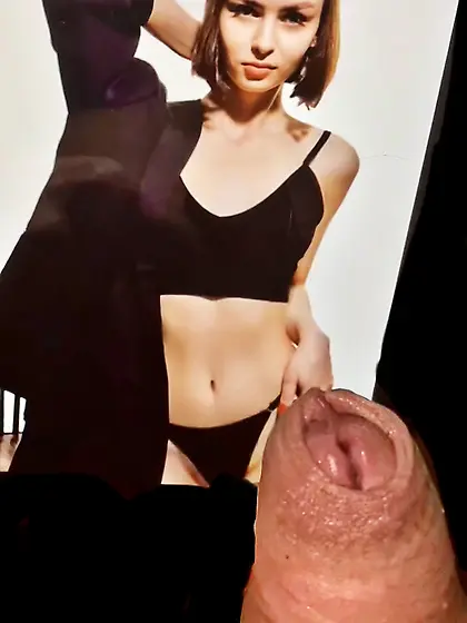 Mistress Sashulya Lebedevva dickhole checking