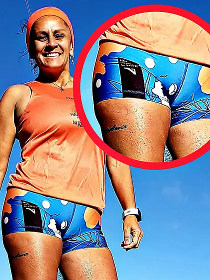 Milf Hot cameltoe and Ass (4)