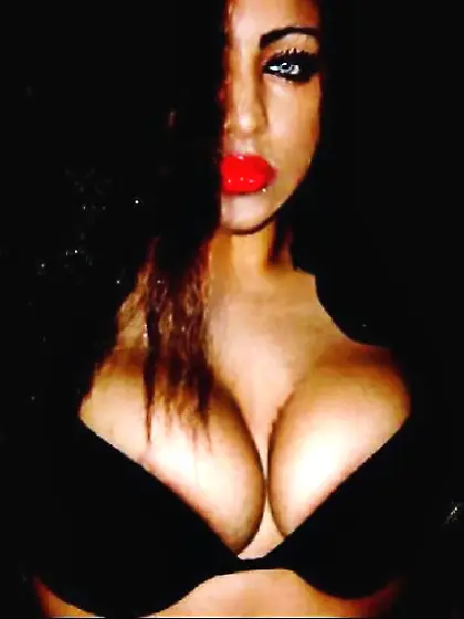 Sexi asian mega-bitch part