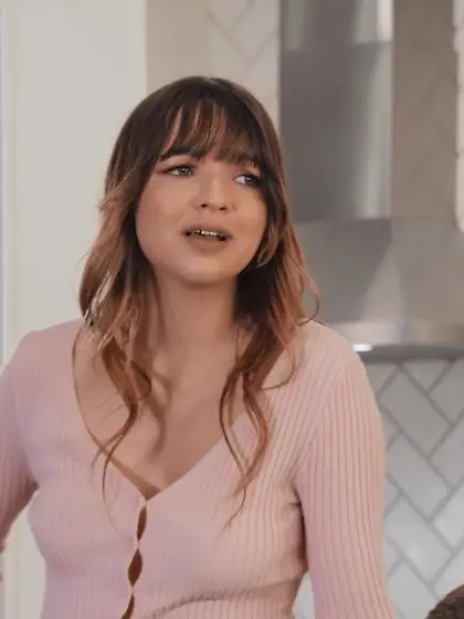 Honey Hayes rewards her BF with a deep blowjob before anal