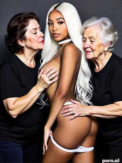 Busy night at the lesbian strip club