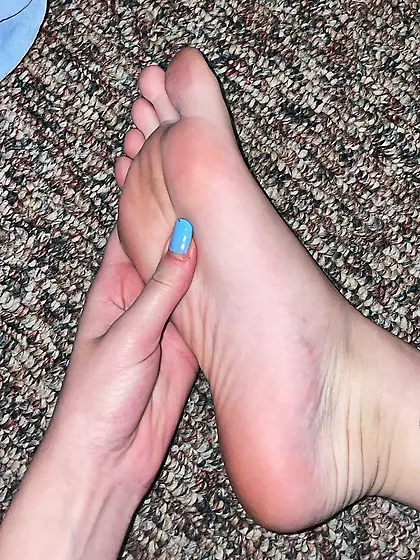Zoe's god tier feet