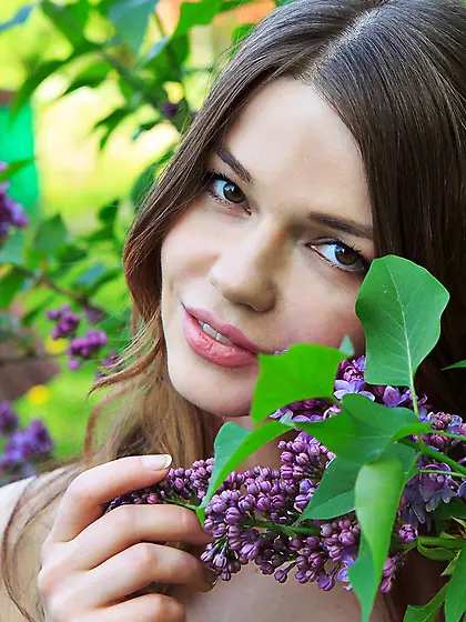 Russian brunette Nedda A displays her teen body and hairy peach