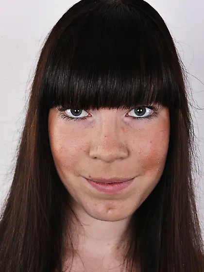 Plump brunette super tits