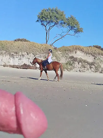 Public erection beach flasher CFNM for horseriders