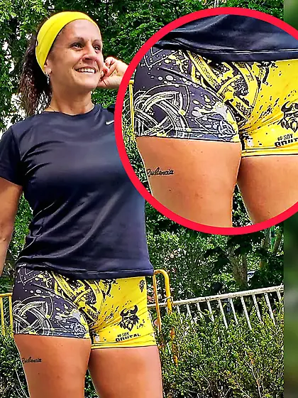 Milf Hot cameltoe and Ass (4)