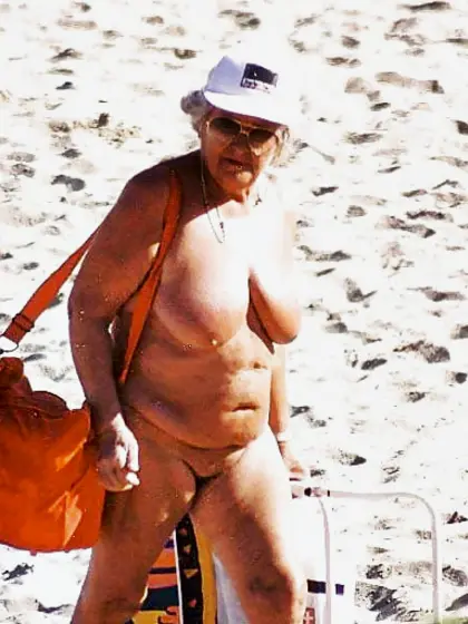 Grandma her saggy tits 04.