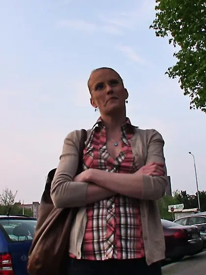 Glasses wearing hot blonde