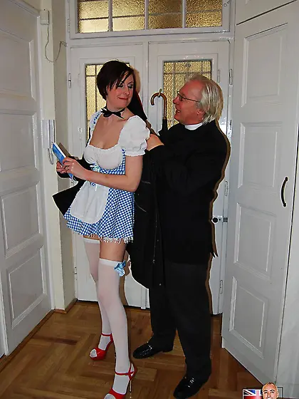 British beelzebub slut fucking