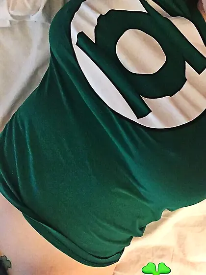 Pokies Photos of Maitland Ward