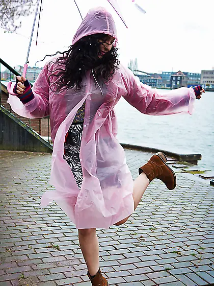 Tiny tits busty amateur milf