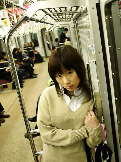 Asian girl Hina Tachibana without any shames plays around in sex