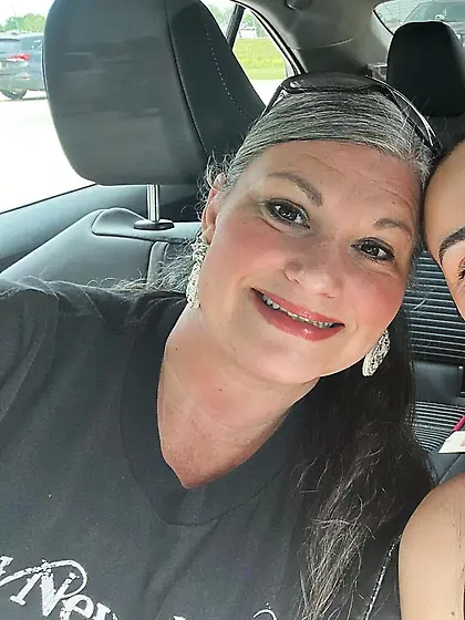 Aimee flashes her huge milkers at mardi gras