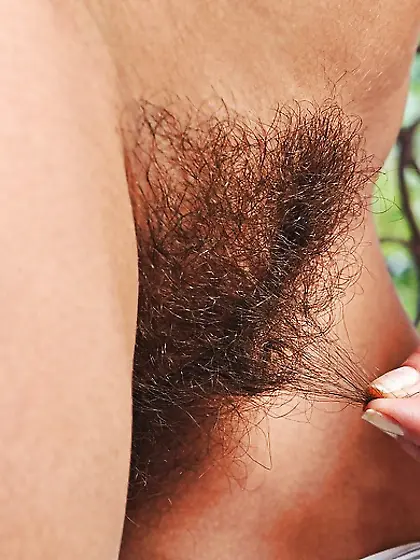 Vanessa in the shower