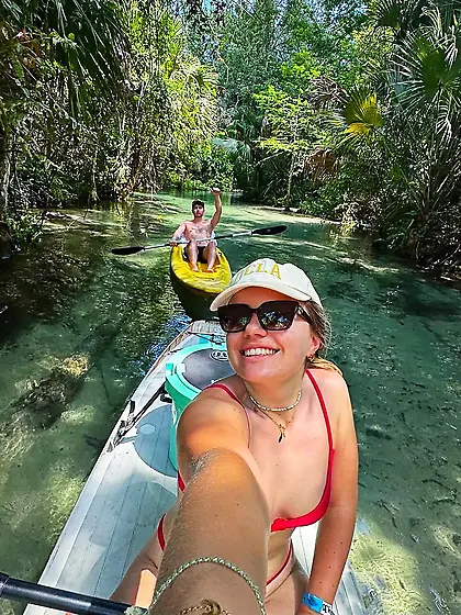 Blonde petite teen Roos