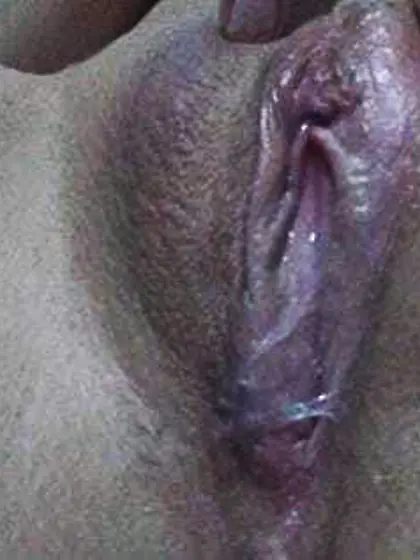 Que alternes su vagina con mi bocaQuiero lamer su