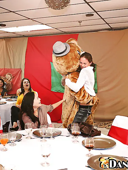 Big tits latina non nude