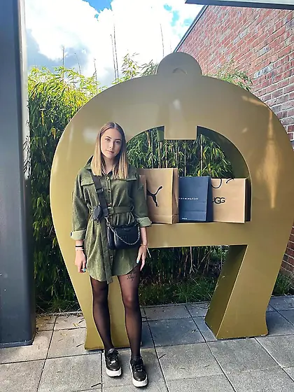 Some pretty petite Sluts,  for more HMU