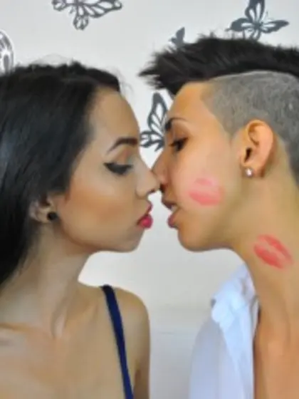 Brunette teen risa raynolds