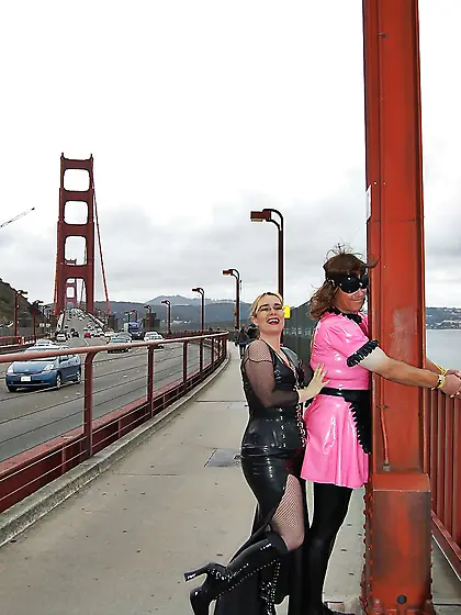 PUBLIC Restrain Bondage female dom in Mischievous San Francisco,