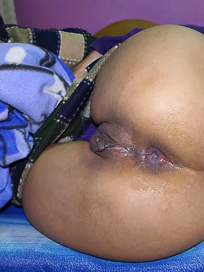 MY CUTE ASS AND ITS HUGE BLACK TOY