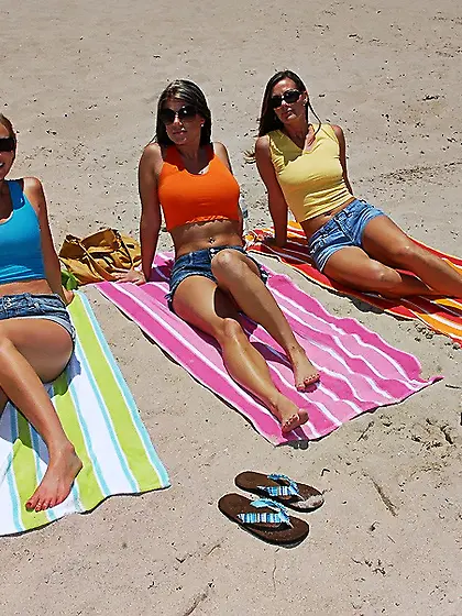 These perfect lesbian bitches are eager for a threesome sex sess