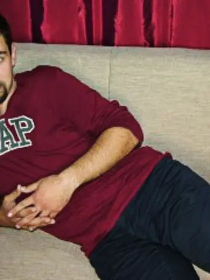 22 yo brunette Andresjoyx.