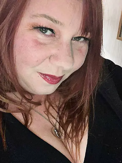 Missy has huge tits that she flashes at mardi gras