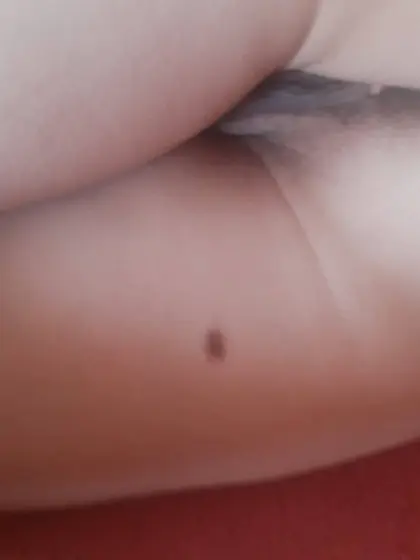 Silvia,  sporty MILF with meaty pussy