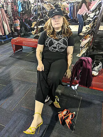 G’ana the fat dirty whore