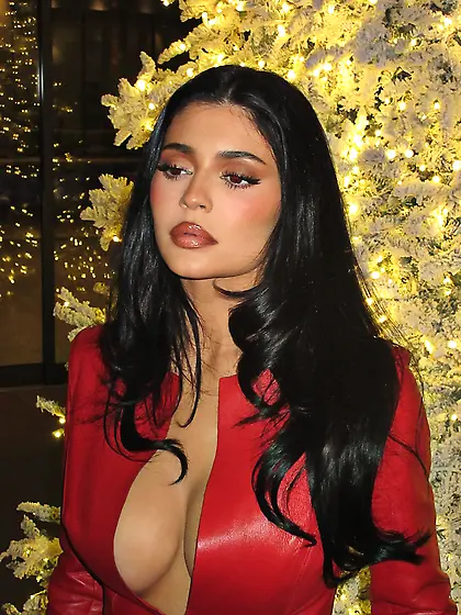 Kylie Jenner - Christmas