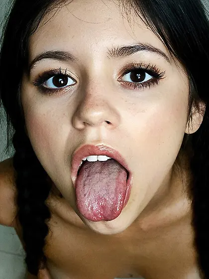 jenna ortega wants your load