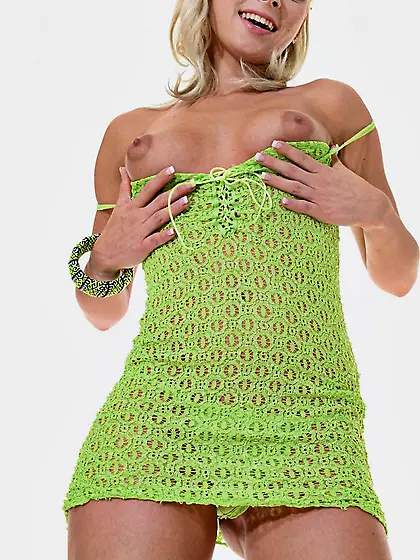 Playing with herself comes so naturally for Naomi Nevena when sh