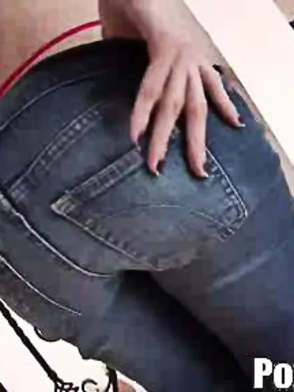 Hairy twat stretched explodes