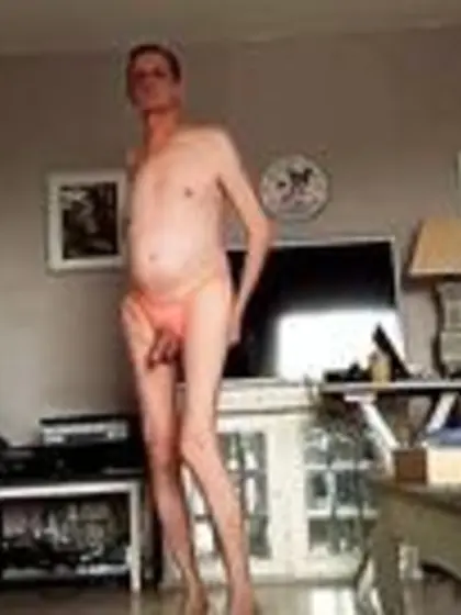 me naked once again !