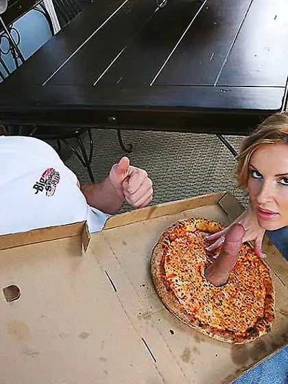 Hungarian european big sausage pizza